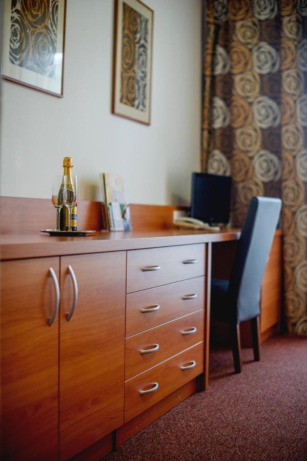 Wellness Hotel Thermal Štúrovo Екстериор снимка